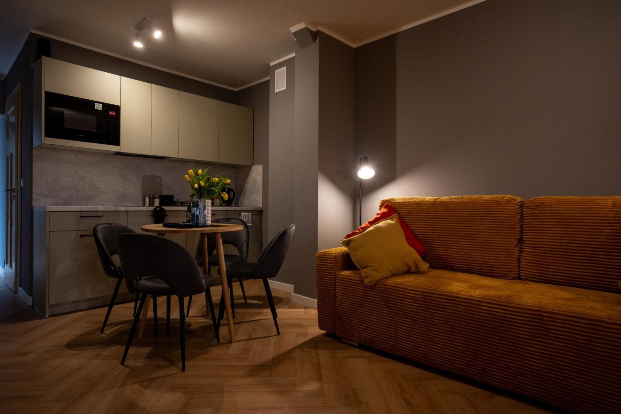 Apartamenty Drevny Kocur Poznan Dış mekan fotoğraf