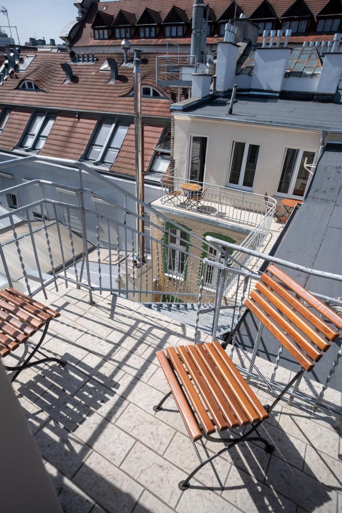 Apartamenty Drevny Kocur Poznan Dış mekan fotoğraf
