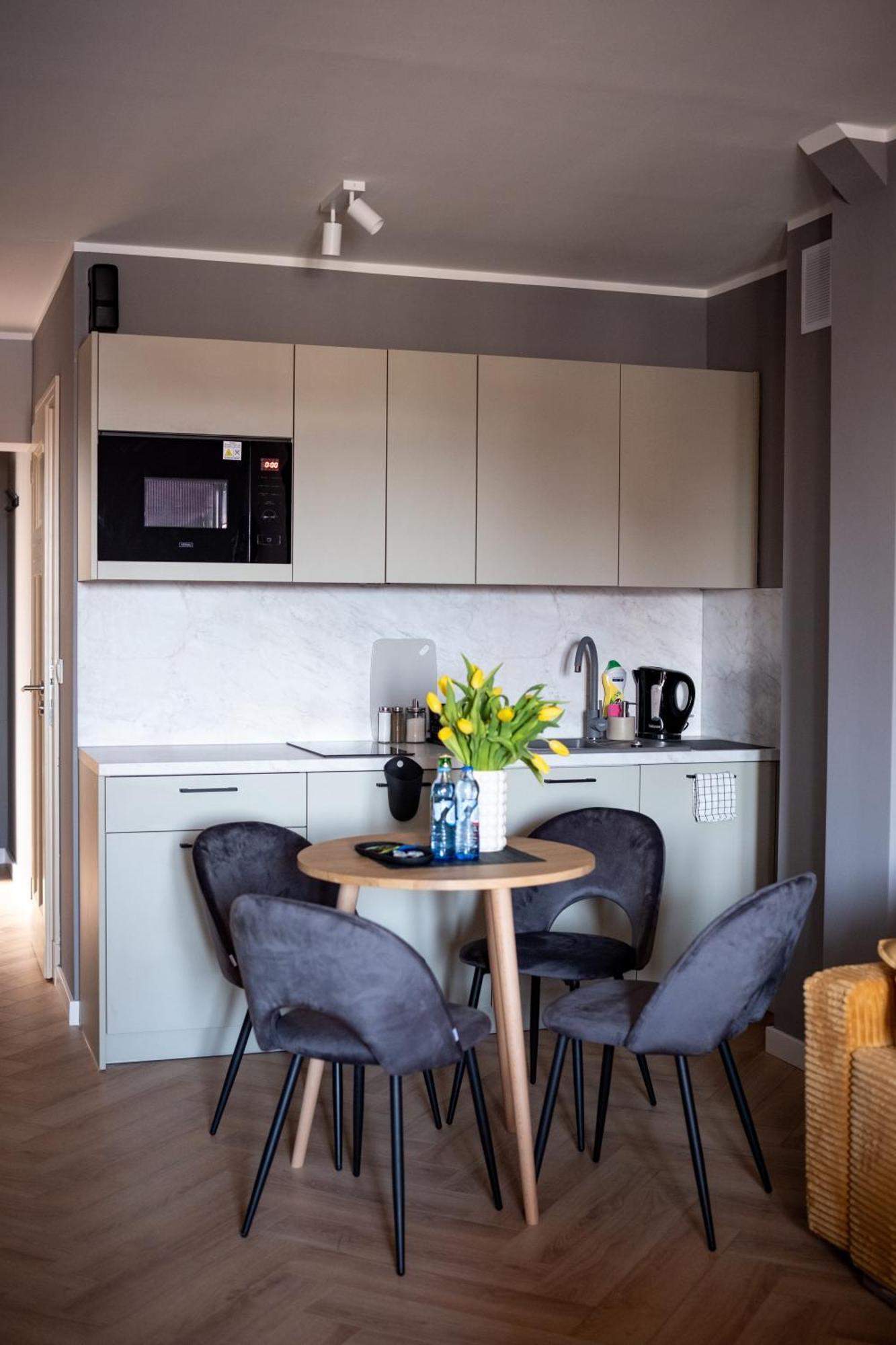Apartamenty Drevny Kocur Poznan Dış mekan fotoğraf